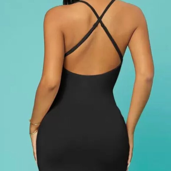 Shein Sxy Solid Criss-Cross Backless Bodycon Dress - Picture 5 of 5